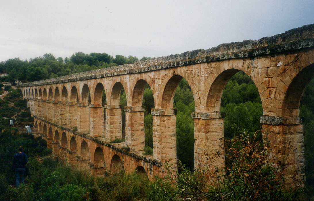 8. España - Tarragona - Acueducto romano